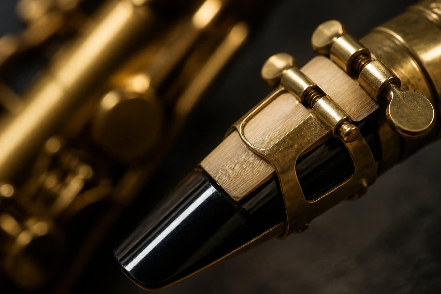 Techniques d'improvisation au saxophone sur le mode dorien