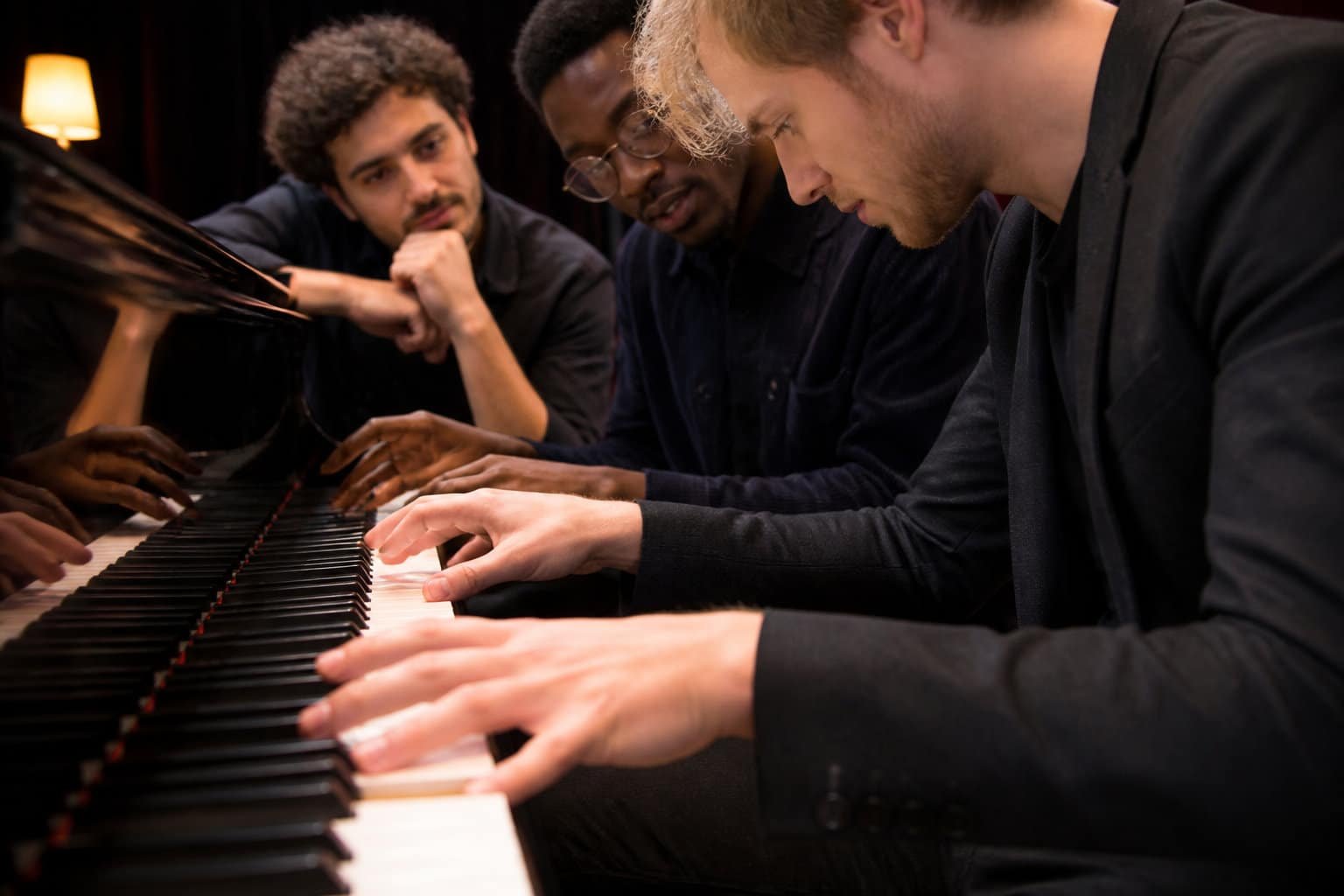 Stratégies pianistiques pour enrichir l'accompagnement et le solo
